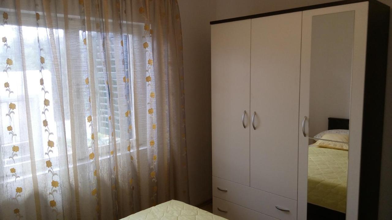 Apartments Tinka Grebaštica Eksteriør bilde