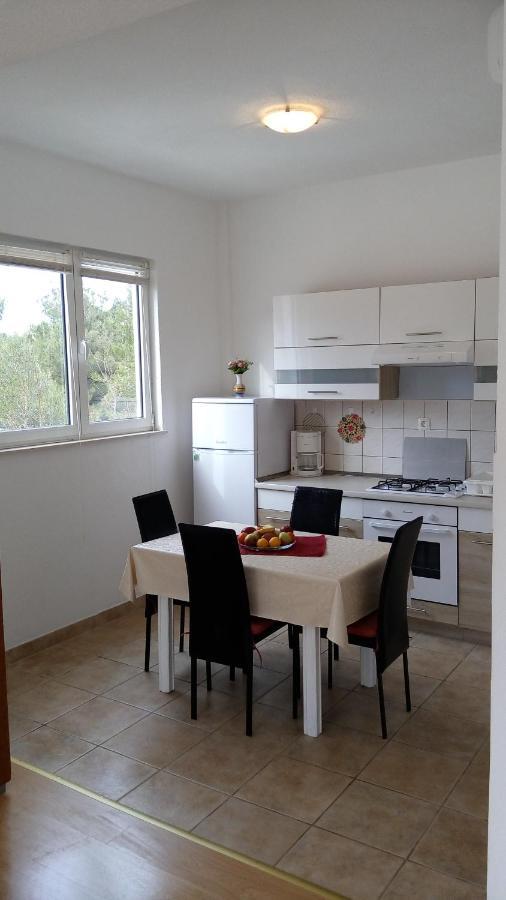 Apartments Tinka Grebaštica Eksteriør bilde