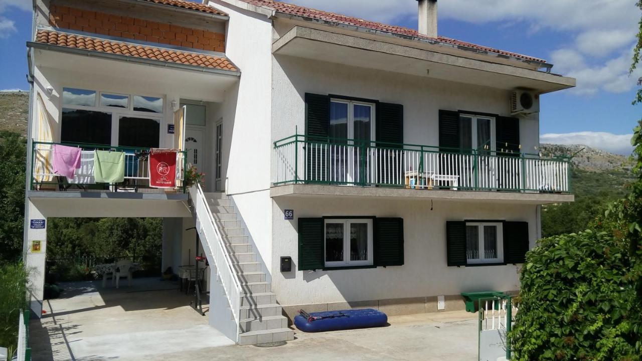Apartments Tinka Grebaštica Eksteriør bilde